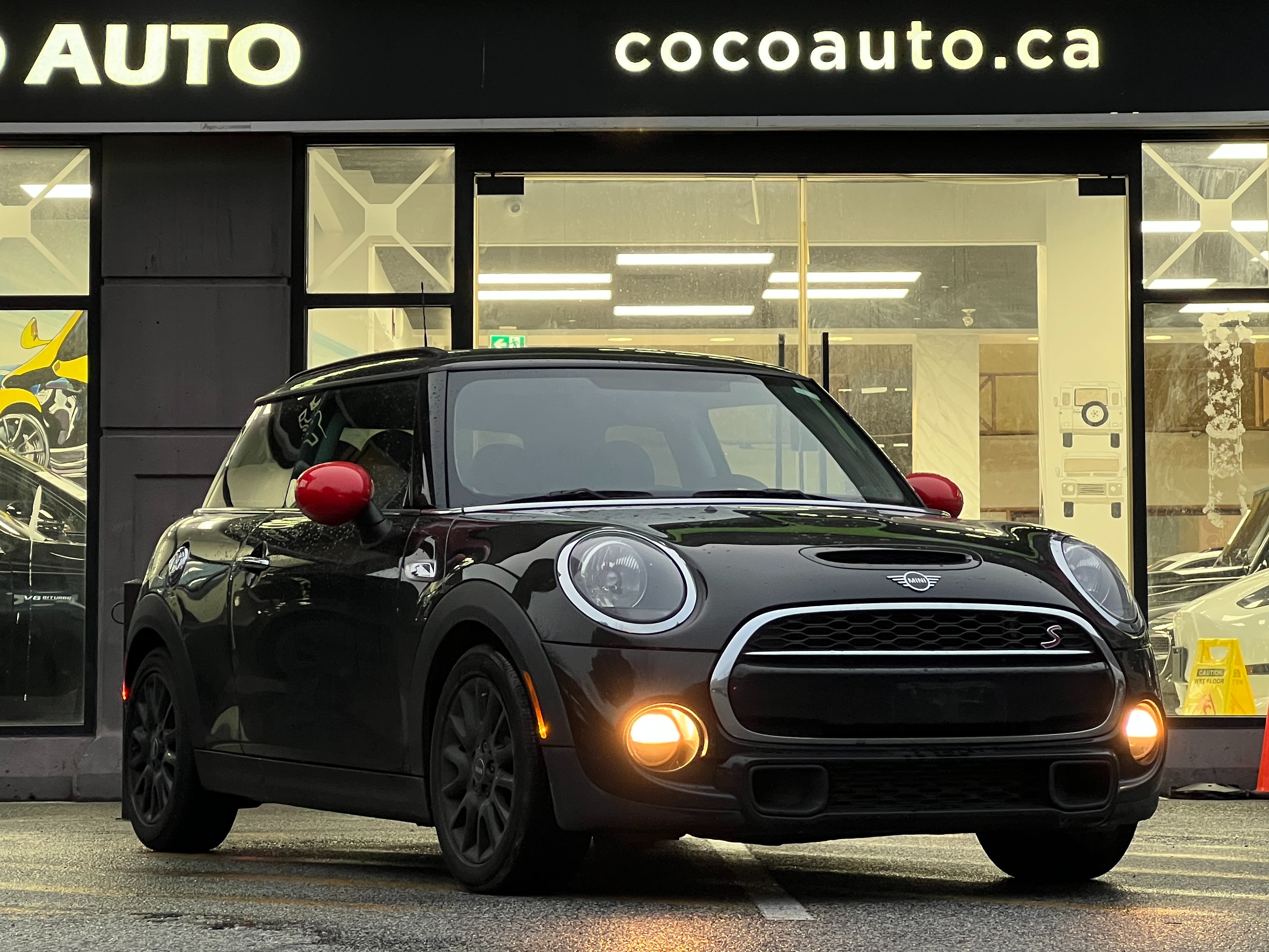 2019 Mini Cooper s - Image 1